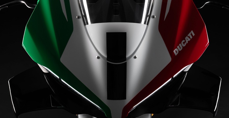 Ducati Panigale V4 Tricolore: a collector's bike to celebrate Made in Italy